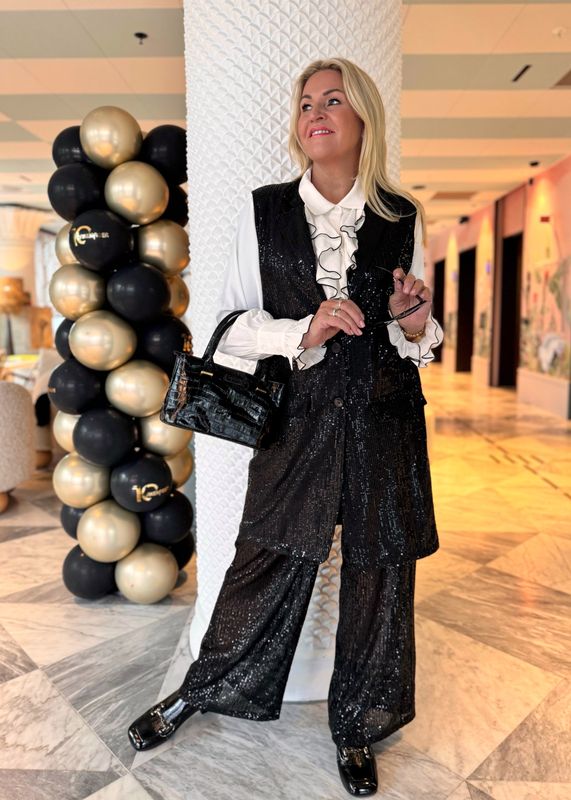 Sequin Stretchy Pant