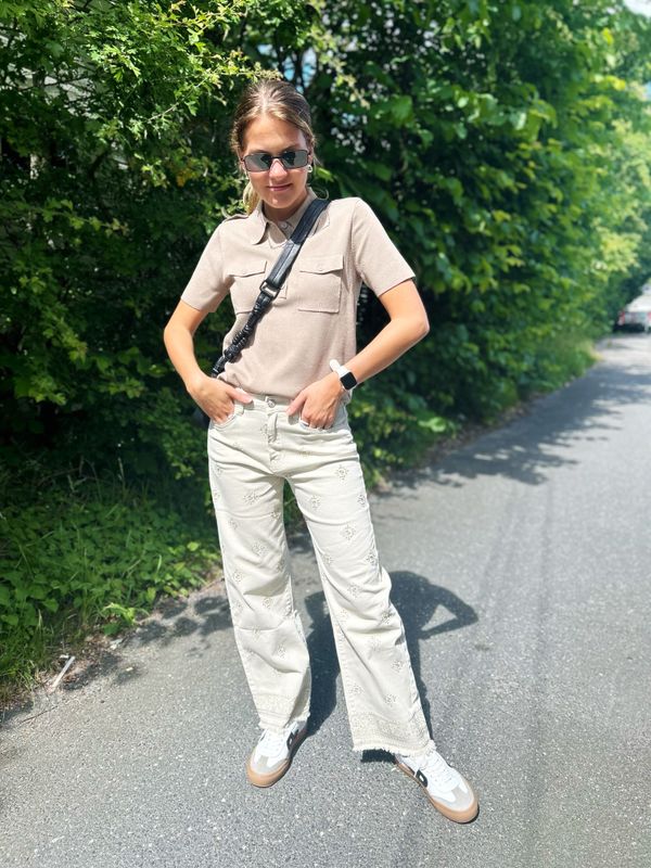Embroidery Jeans