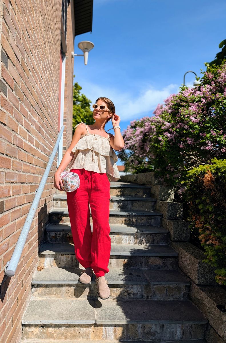 Strawberry Linen Pant