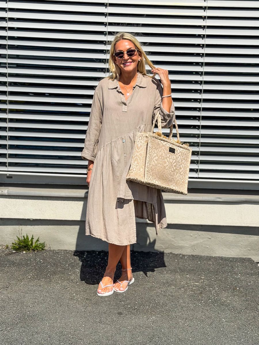 Annie Linen Blouse