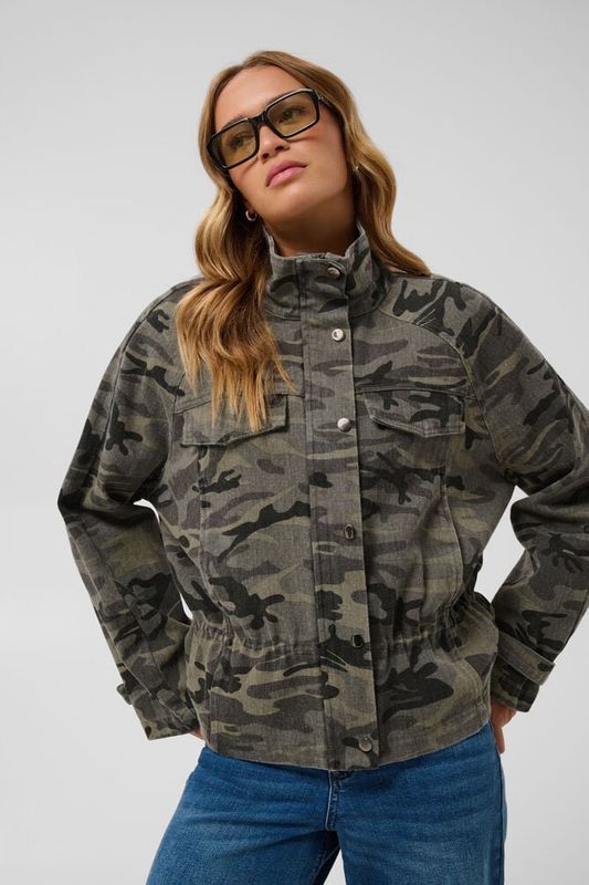 Liliana Cargo Jacket Kaffe 