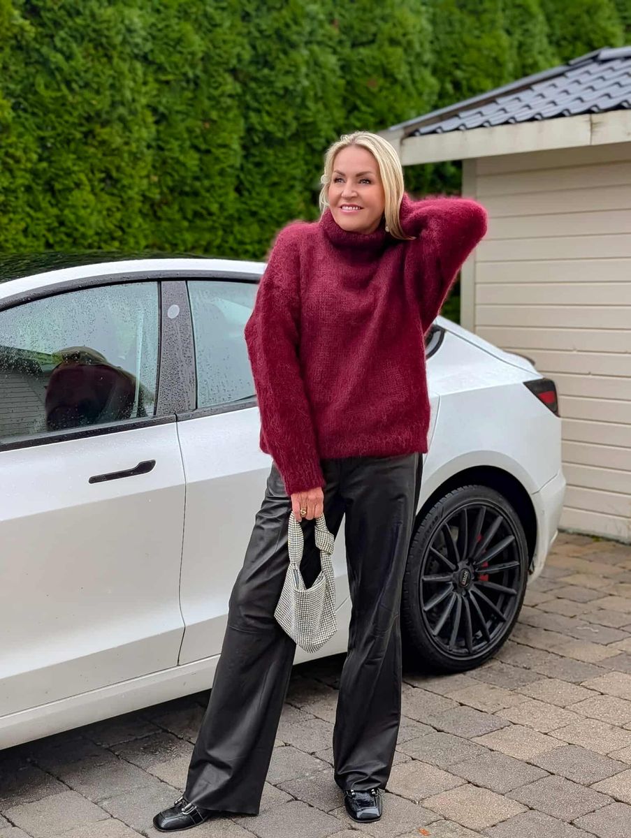 Noeline High Neck Mohair Sweater
