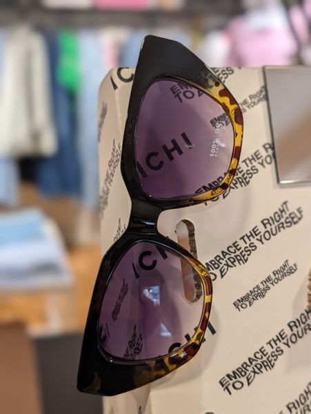 Hovedbilde Sofia Sunglass Black Coffee