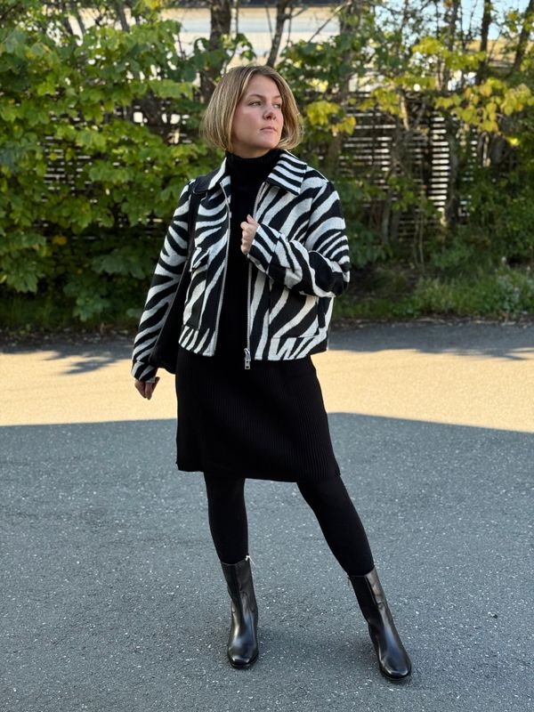 Ava Knit Dress Minus